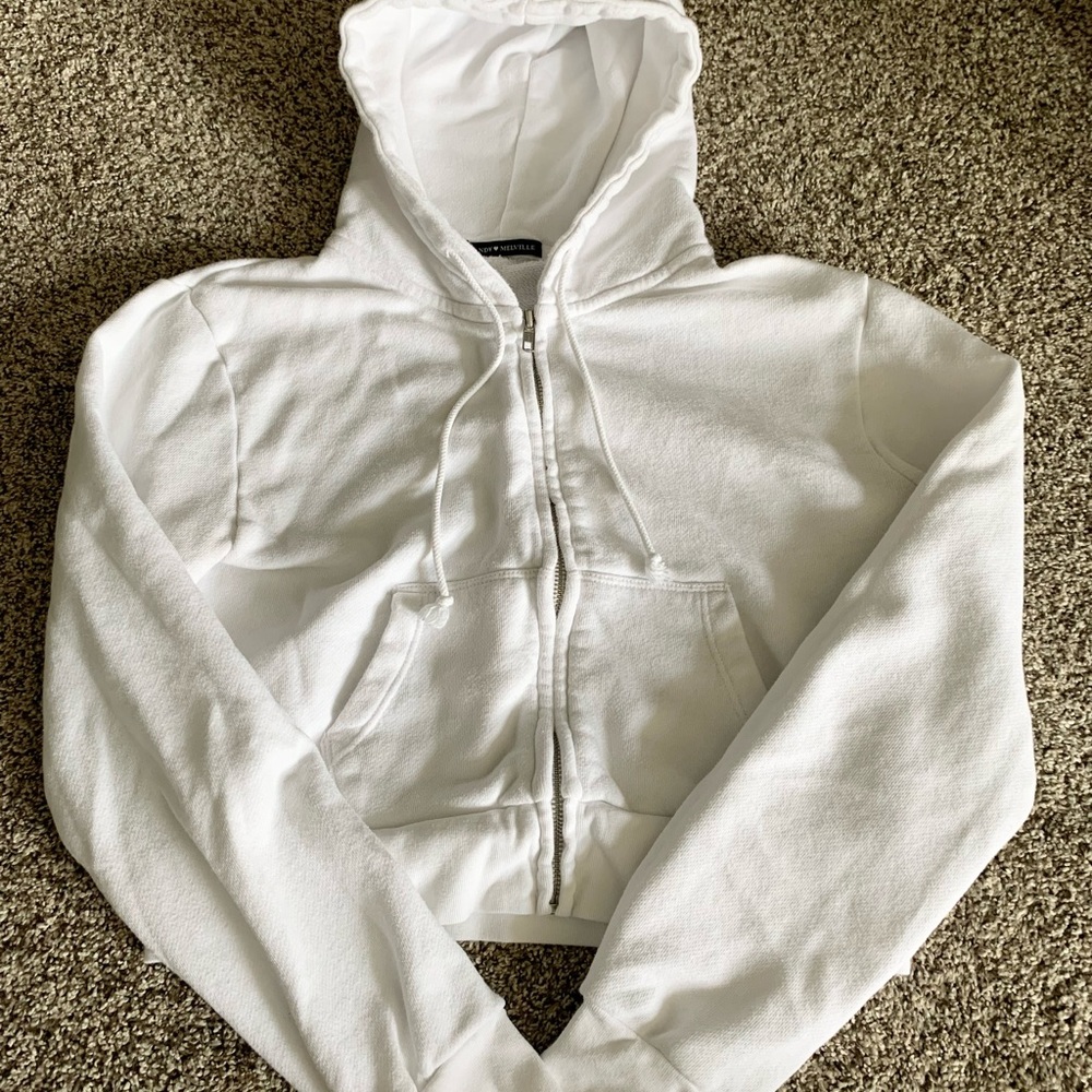 Brandy melville cropped zip up